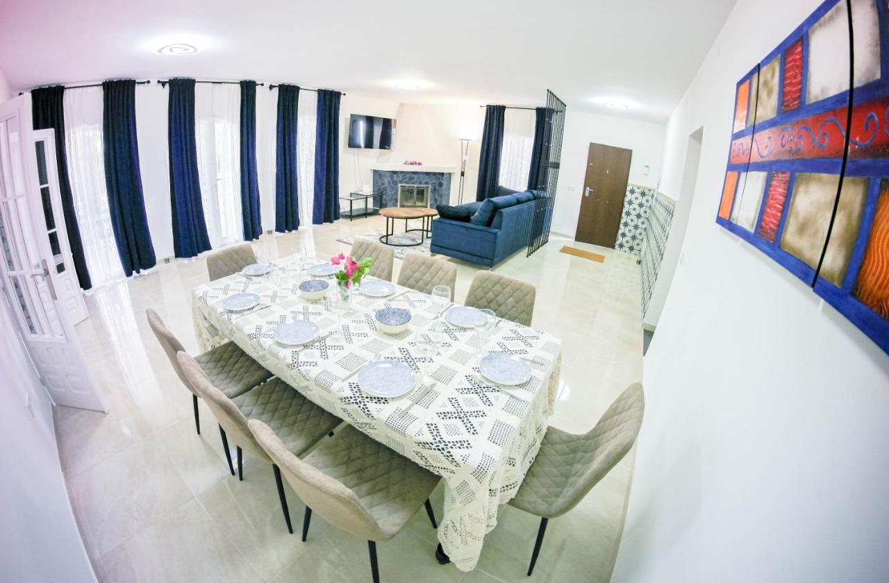 בנאלמדנה Villa Yanna מראה חיצוני תמונה