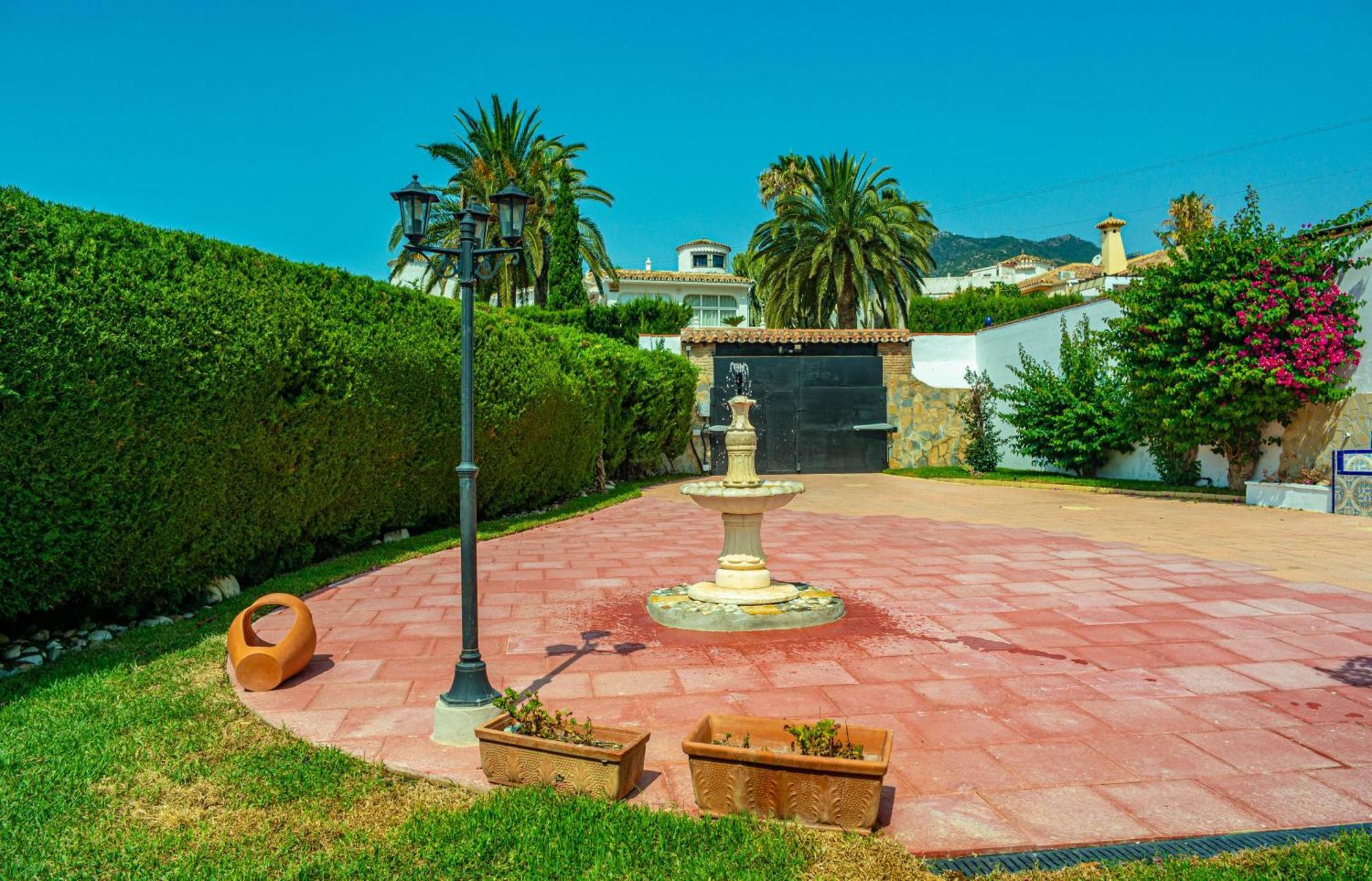 בנאלמדנה Villa Yanna מראה חיצוני תמונה