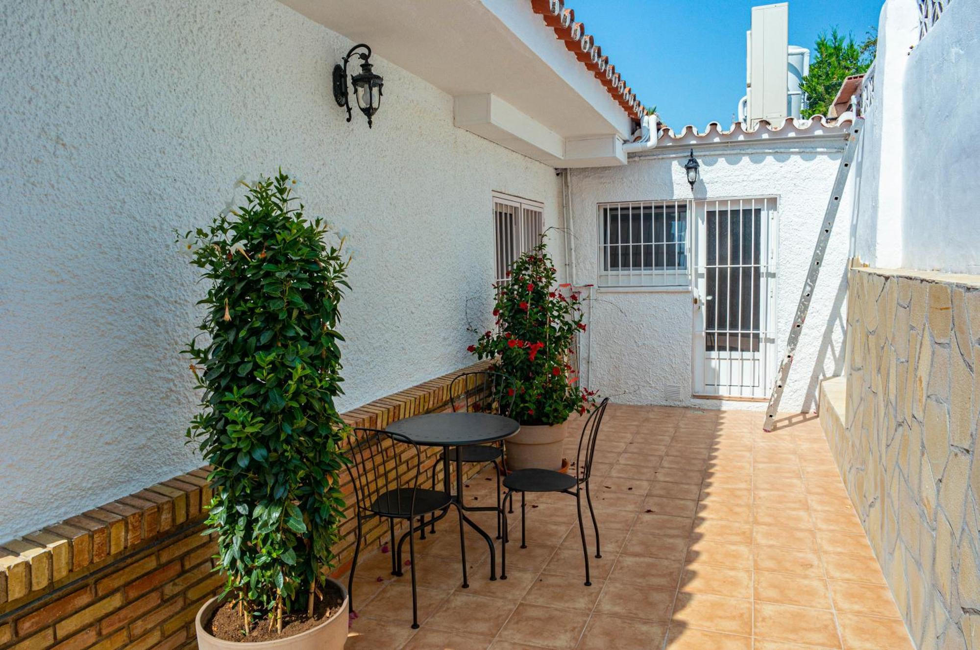 בנאלמדנה Villa Yanna מראה חיצוני תמונה