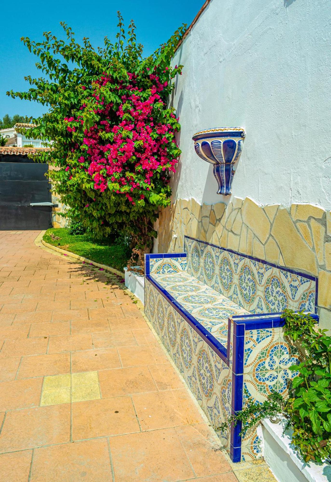 בנאלמדנה Villa Yanna מראה חיצוני תמונה